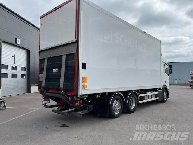 Scania R450B6X2*4NB Грузовики-Фургоны