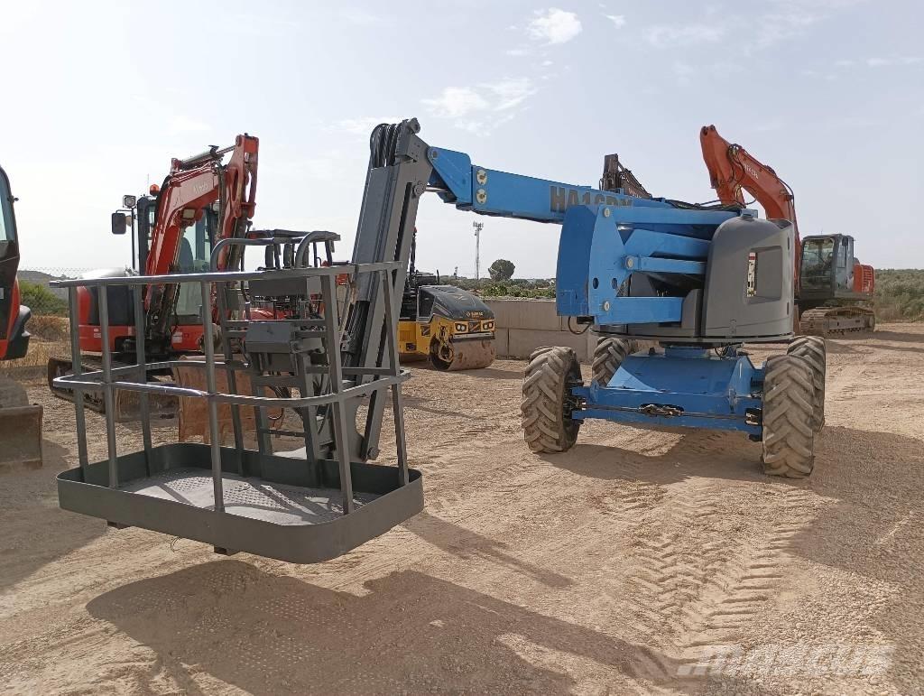 Haulotte HA 16 PX Коленчатые подъемники