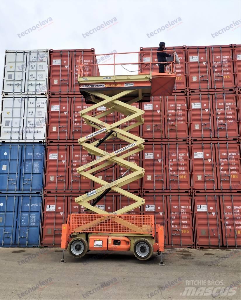 JLG M 4069 Ножничные подъемники