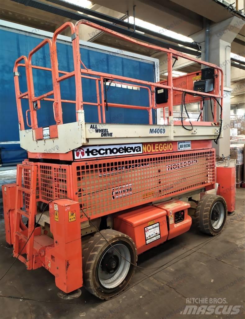 JLG M 4069 Ножничные подъемники