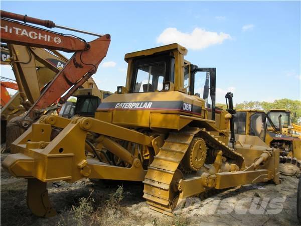 CAT D 6 R Гусеничные бульдозеры