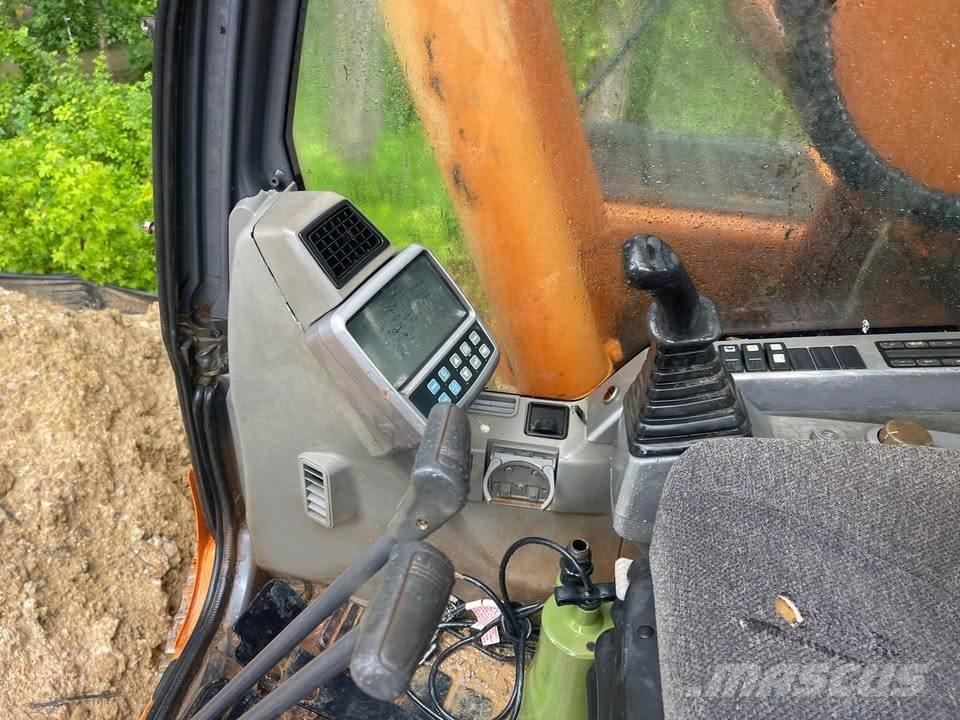 Doosan DX 255 LC Гусеничные экскаваторы