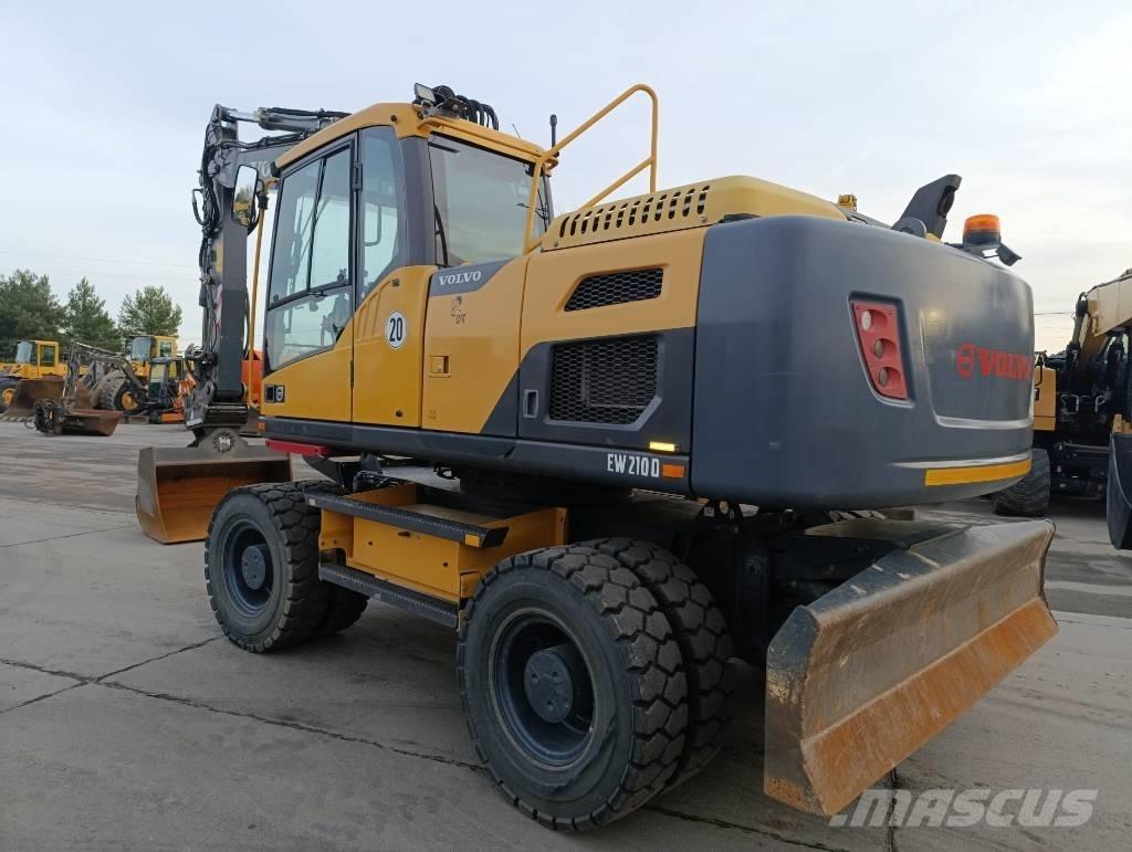 Volvo EW 210 D Колёсные экскаваторы