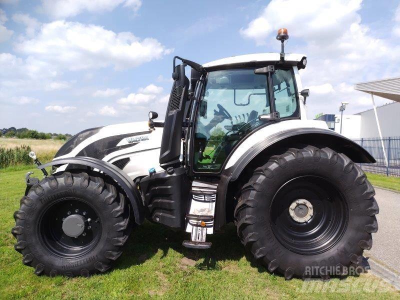 Valtra T 175 A Трактора