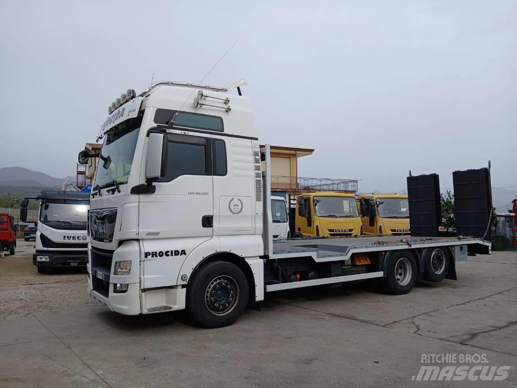 MAN TGX 26.560 Бортовые грузовики