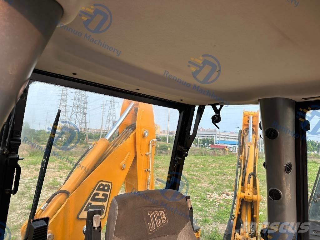 JCB 4 CX Экскаваторы-погрузчики