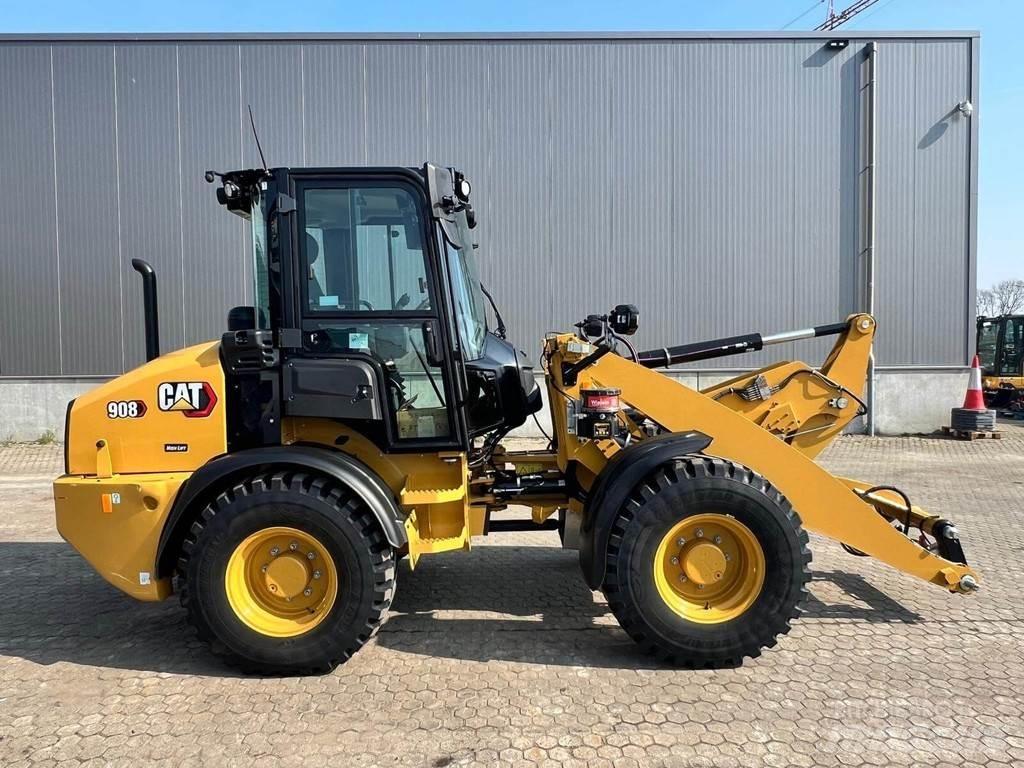 CAT 908 Фронтальные погрузчики