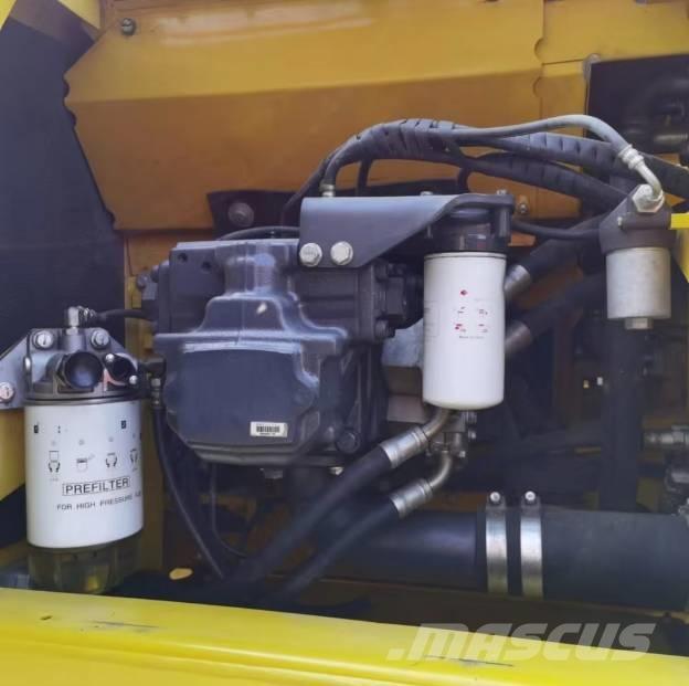 Komatsu PC220-8 Гусеничные экскаваторы