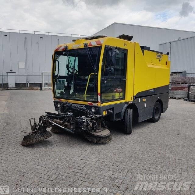 Schmidt Cleango Вакуумные уборочные машины