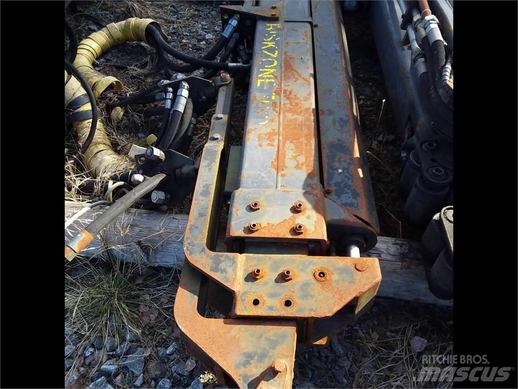 John Deere 210 Манипуляторы для харвестеров