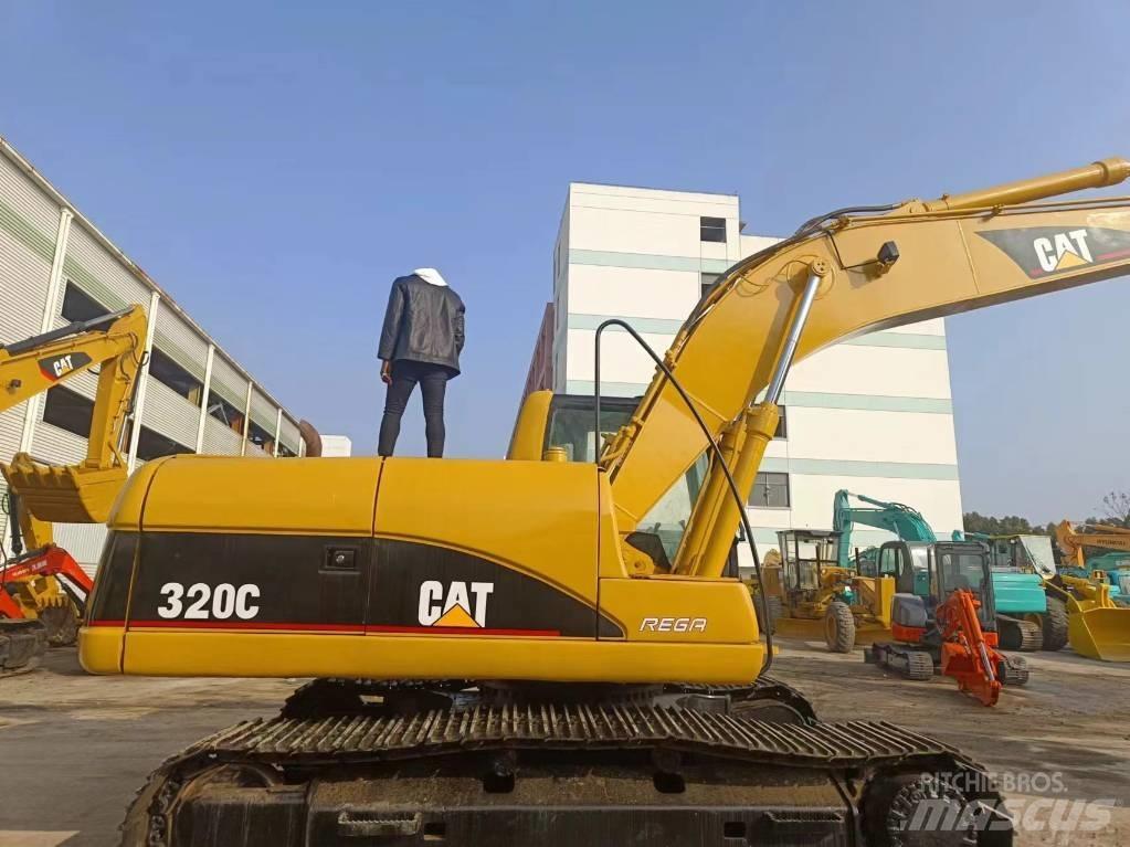CAT 320 C Гусеничные экскаваторы