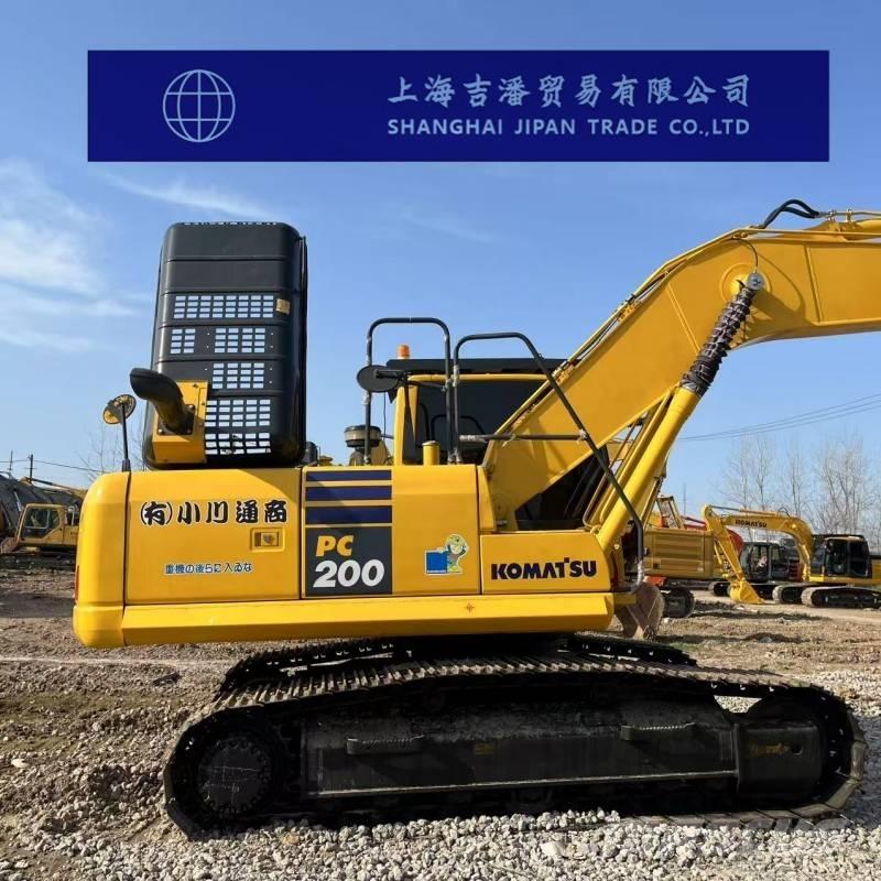 Komatsu PC 200 Гусеничные экскаваторы