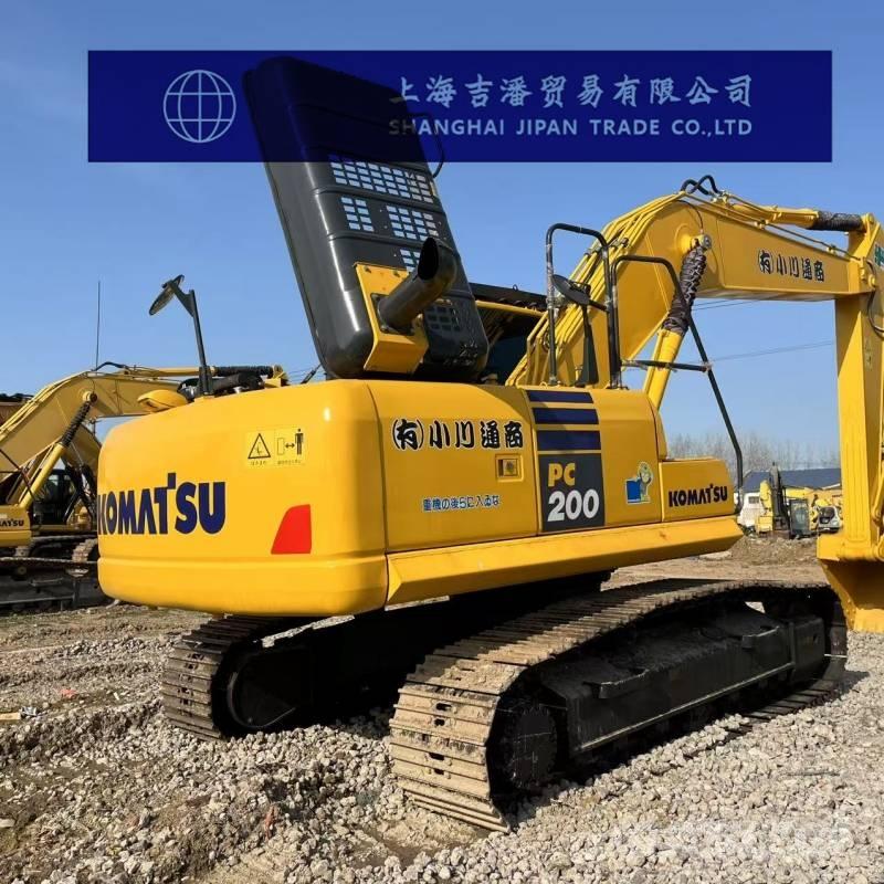 Komatsu PC 200 Гусеничные экскаваторы