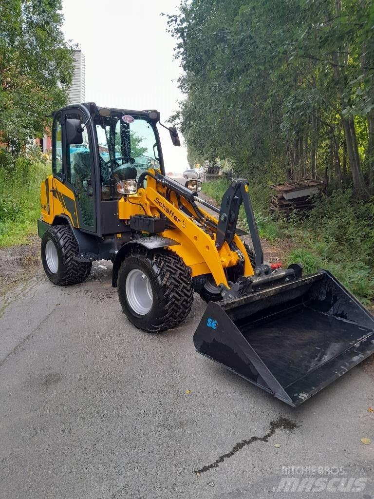 Schäffer 2445s Мини-погрузчики