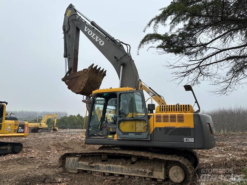 Volvo EC210D Гусеничные экскаваторы