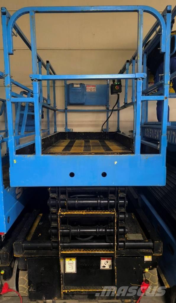 Haulotte Compact 12 Ножничные подъемники