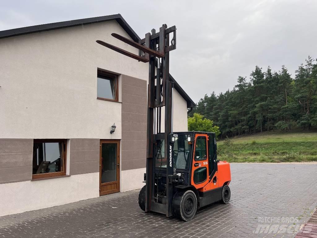 Doosan D 55 C-7 Дизельные погрузчики