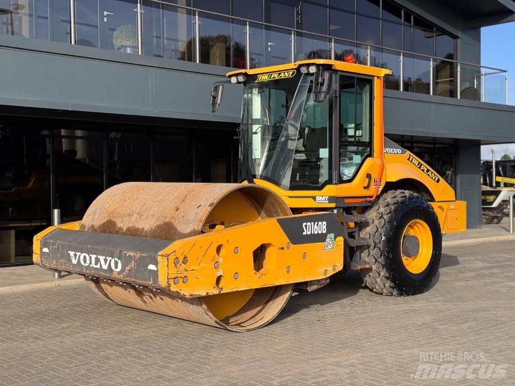 Volvo SD160B Пневматические катки