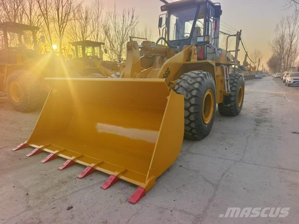CAT 966 G Фронтальные погрузчики