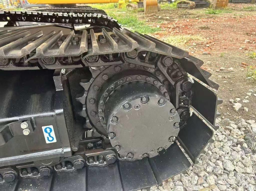 Hitachi ZX 200 Гусеничные экскаваторы
