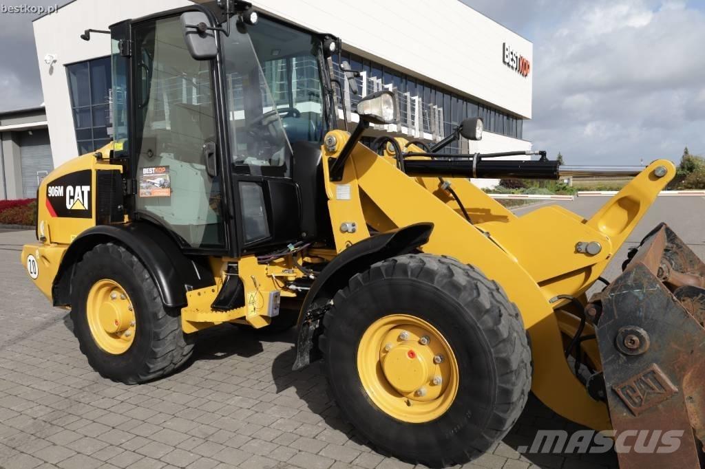CAT 906M Фронтальные погрузчики
