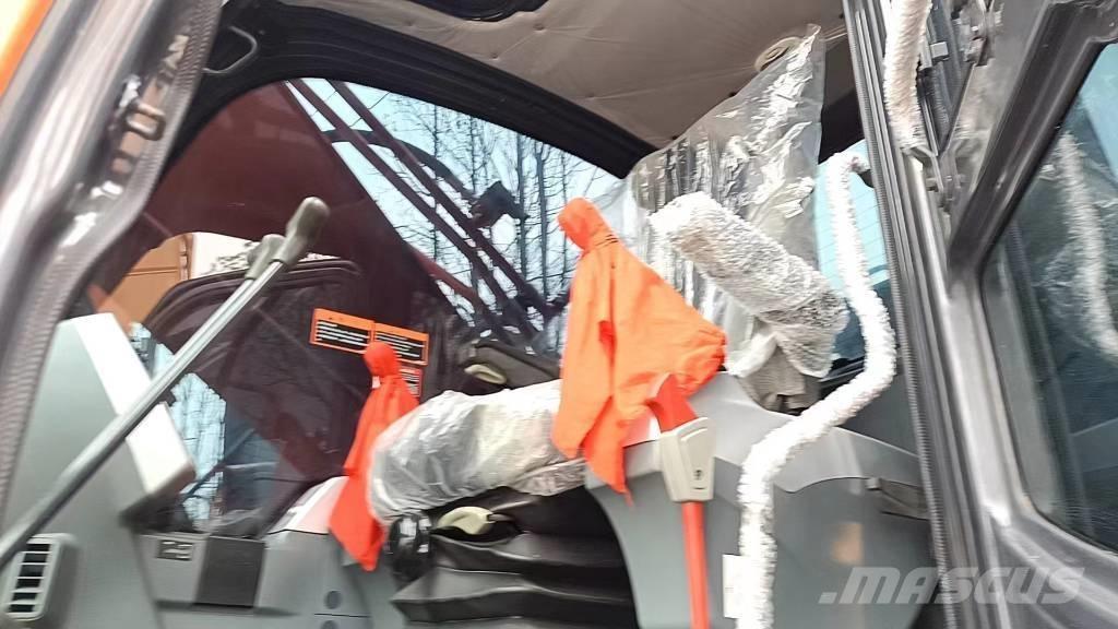 Doosan 225 LC-9 Гусеничные экскаваторы
