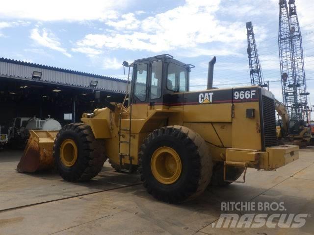 CAT 966 F Фронтальные погрузчики