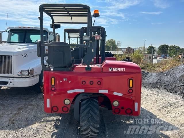 Moffett 4way m55.4 Внедорожные погрузчики