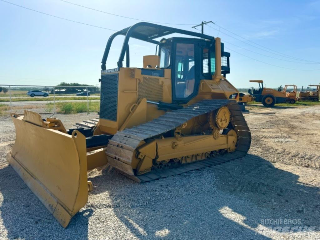CAT D 6 M LGP Гусеничные бульдозеры