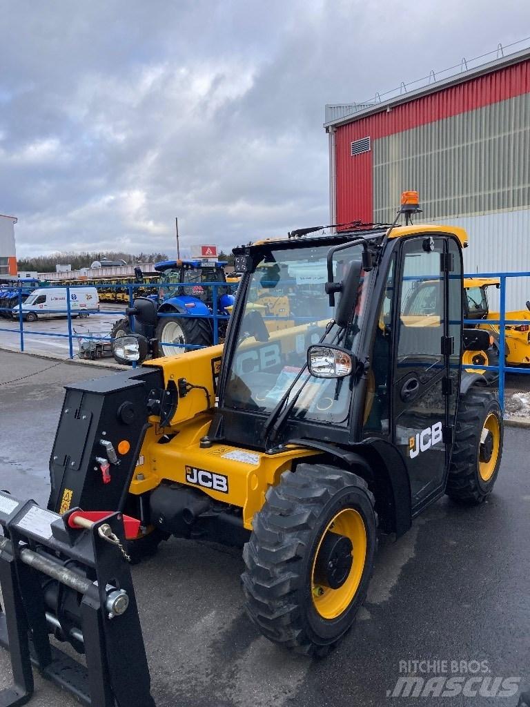 JCB 514-40 Agri Сельскохозяйственные телескопические погрузчики