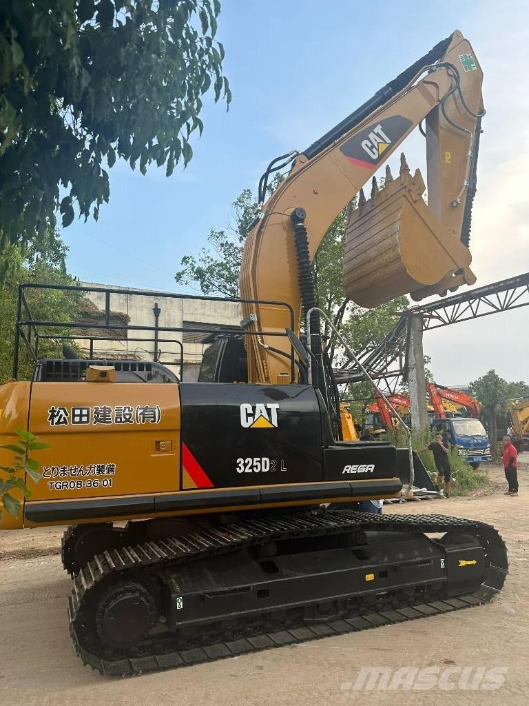 CAT CAT325D Гусеничные экскаваторы