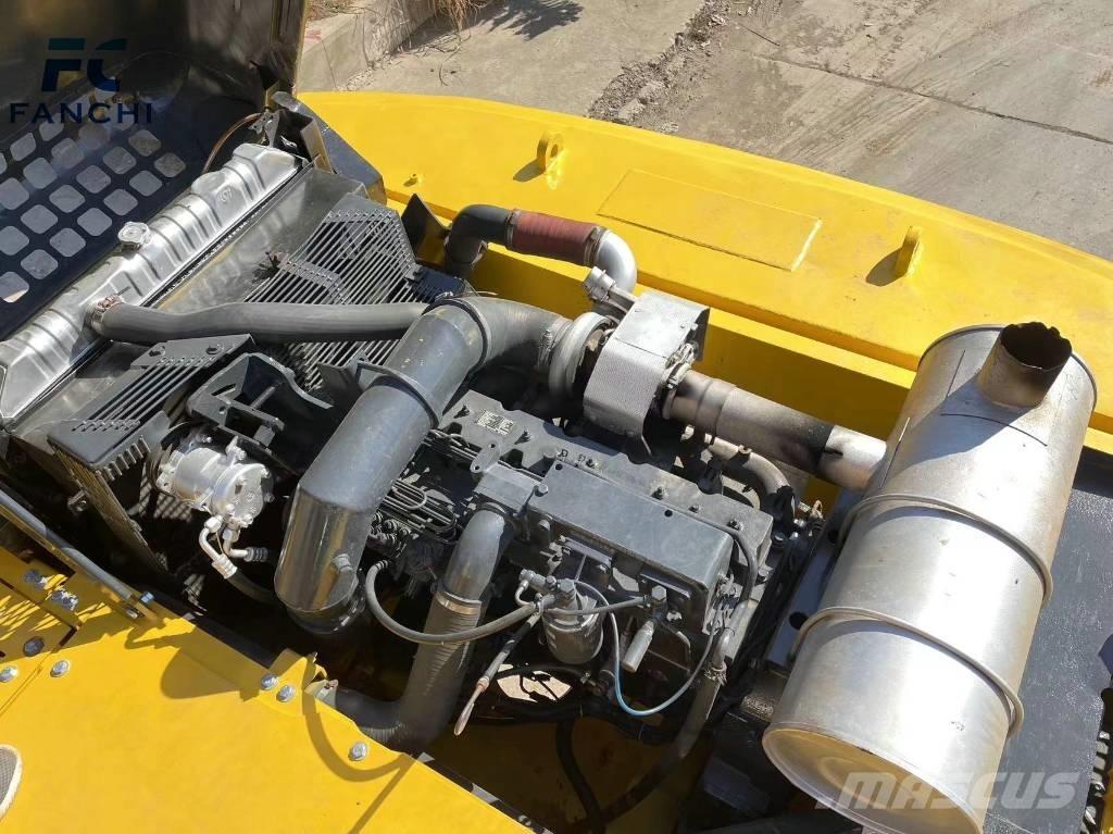 Komatsu PC 300 Гусеничные экскаваторы