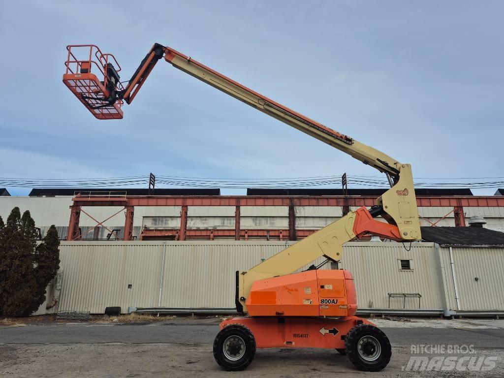 JLG 800 AJ Коленчатые подъемники