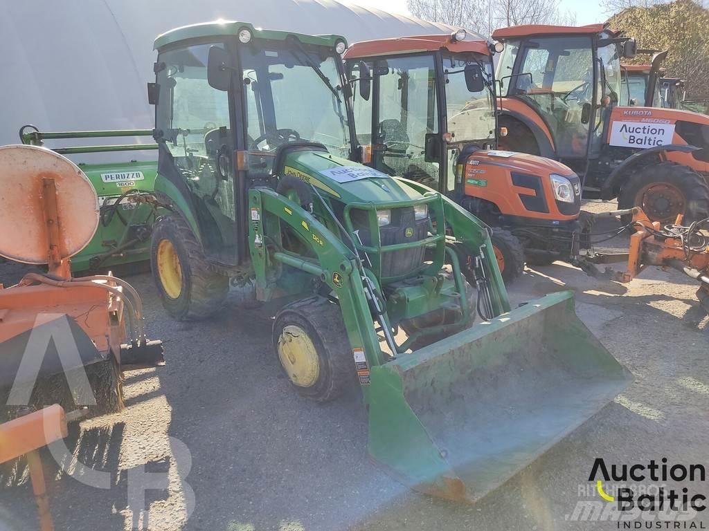John Deere 2026R Трактора