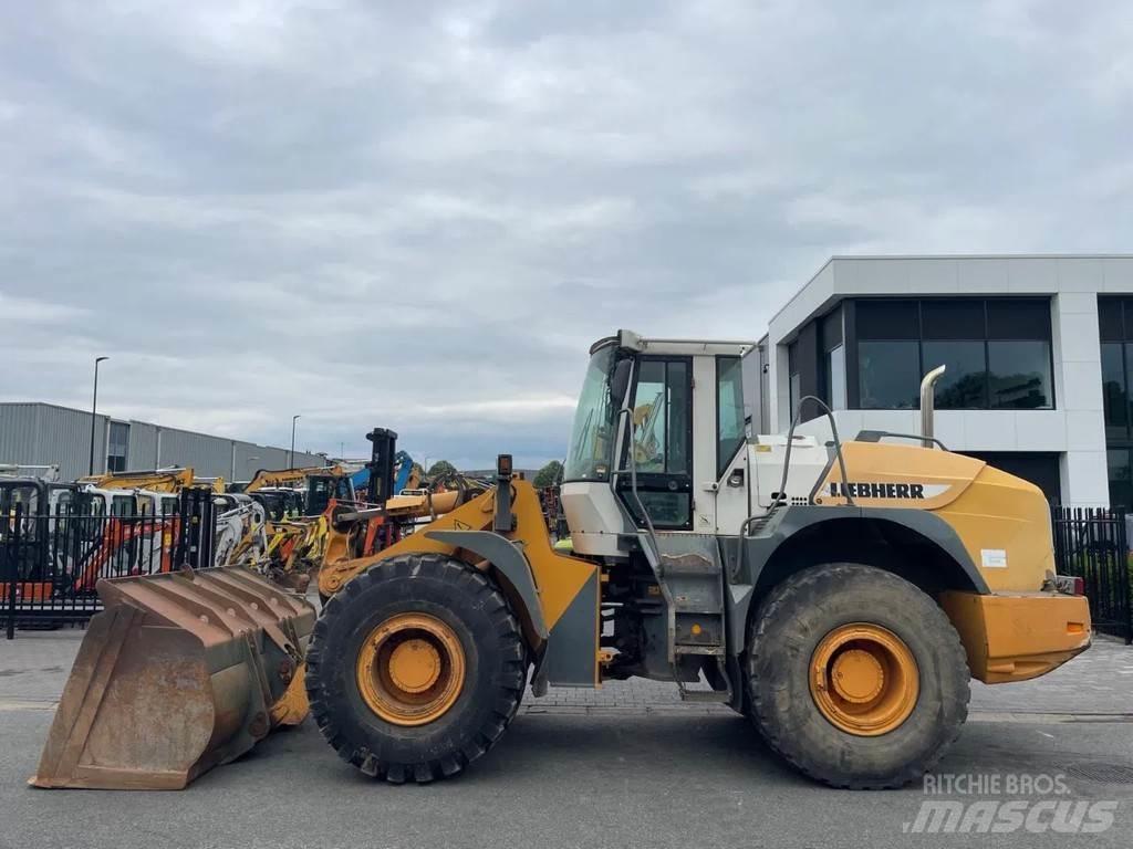 Liebherr L544 Фронтальные погрузчики