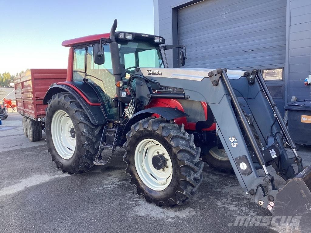 Valtra N141 Трактора