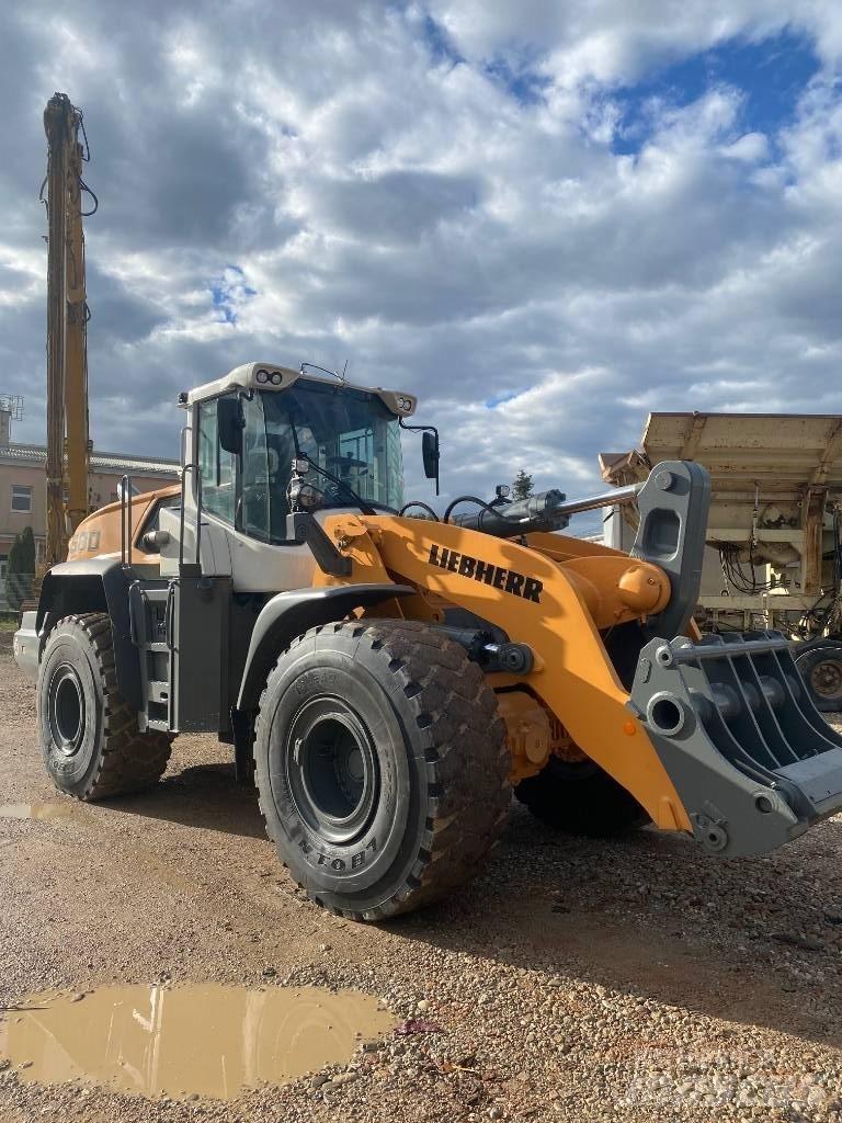 Liebherr 580  L Фронтальные погрузчики