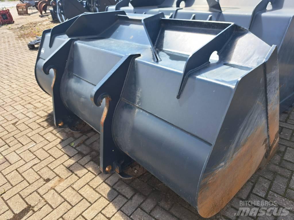 Hyundai HL955A Ковши