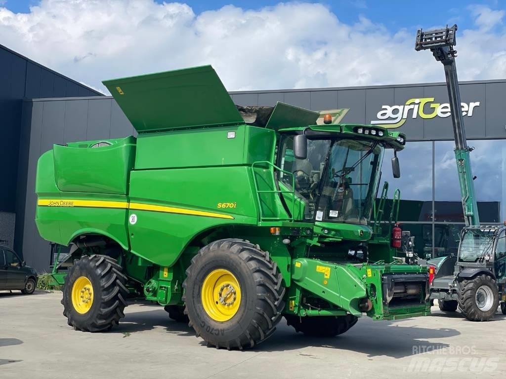 John Deere S670 4x4 Зерноуборочные комбайны