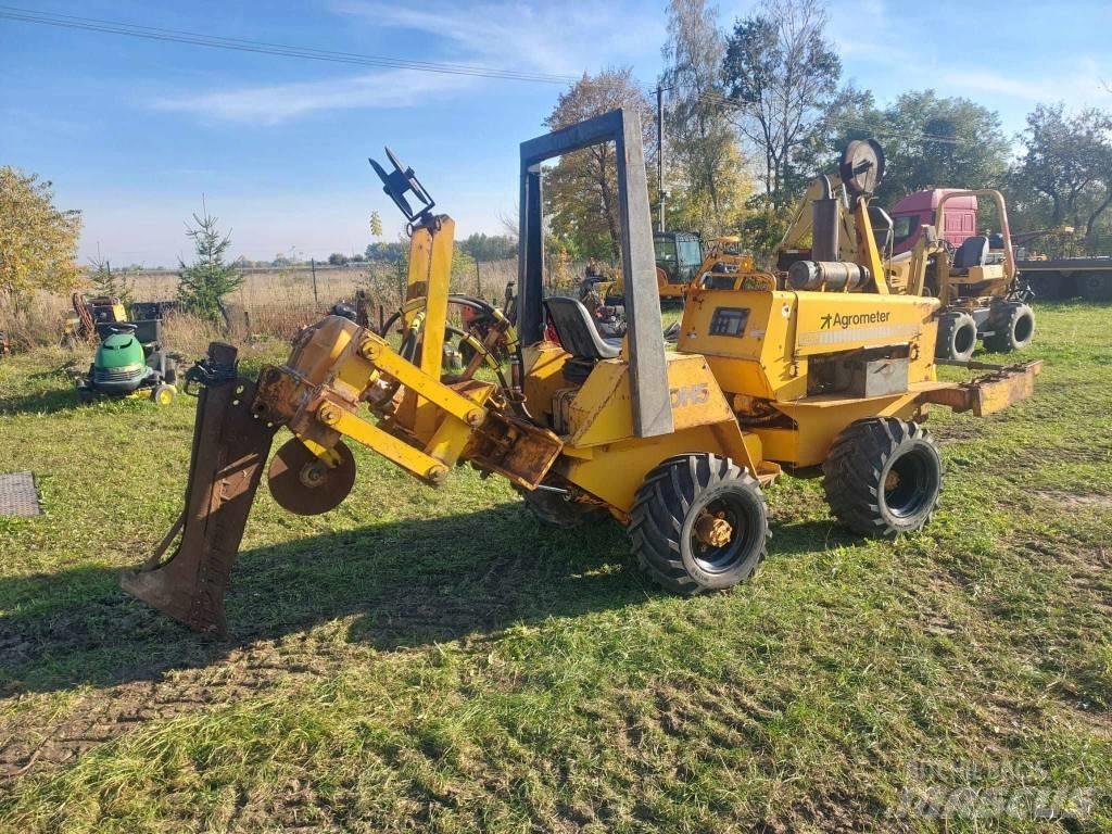CASE Davis DH5 Строительная техника - Другие