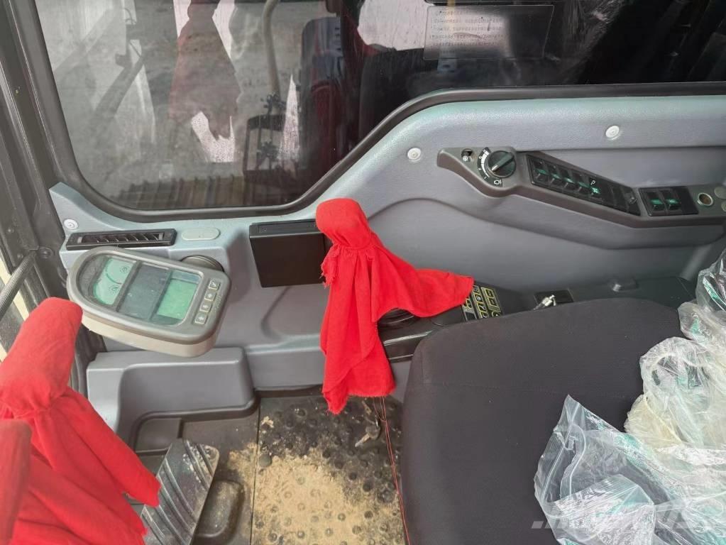 Volvo 140 Гусеничные экскаваторы