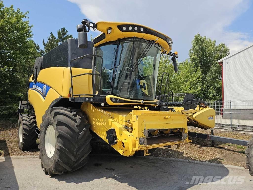 New Holland CX8.70 Зерноуборочные комбайны