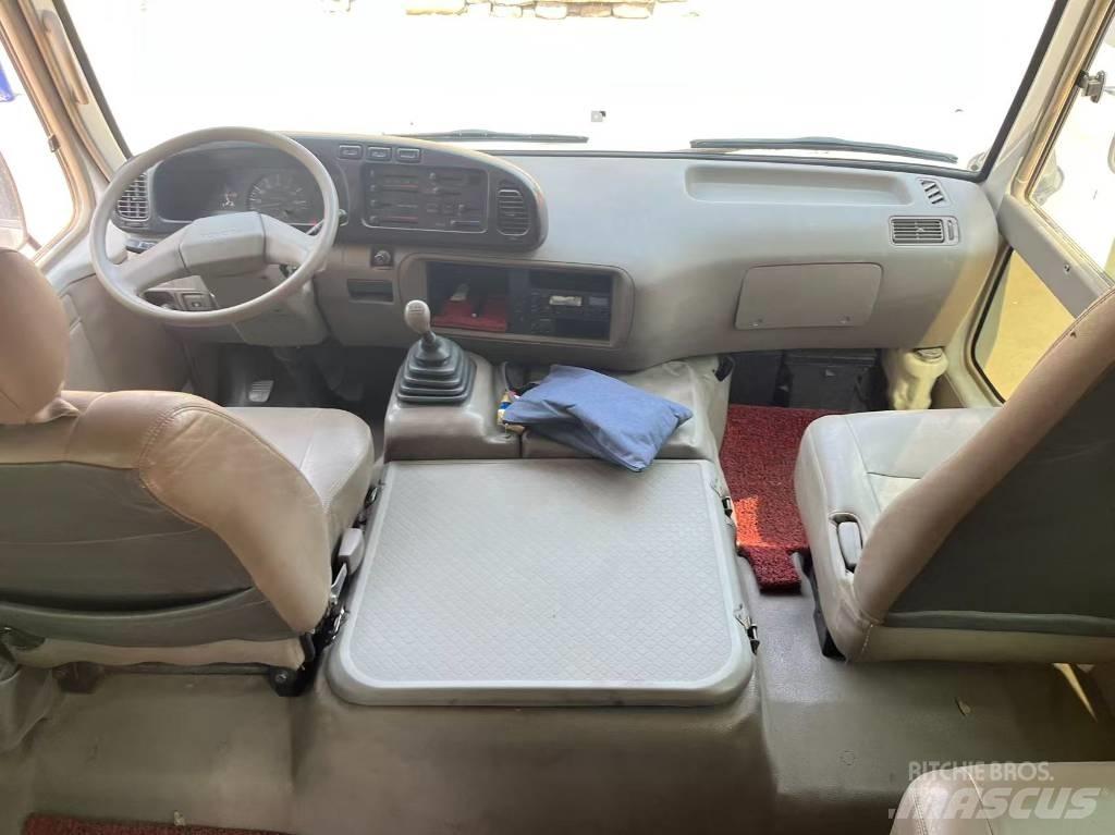 Toyota Coaster Междугородные автобусы