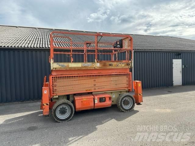 JLG M4069 Ножничные подъемники