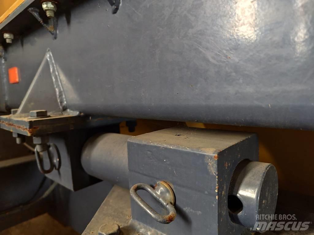 Brochard 30T Прицепы перегрузчики зерна