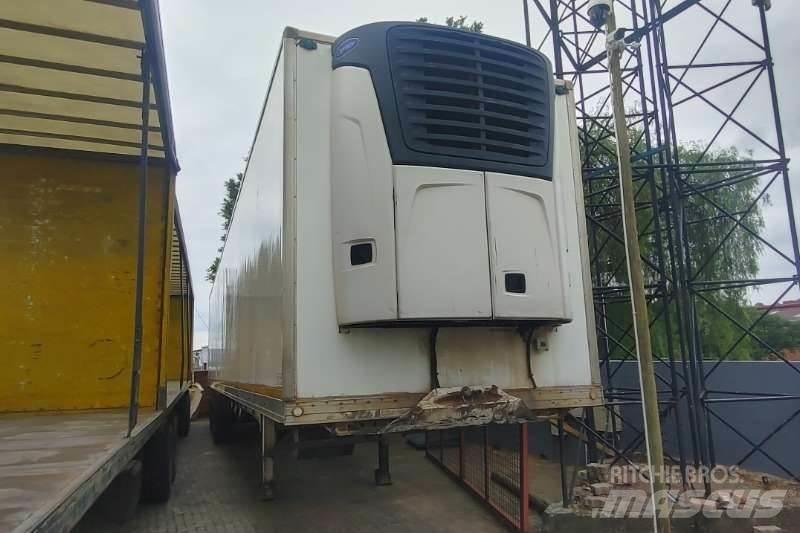 Afrit 30 pallet Прочие прицепы