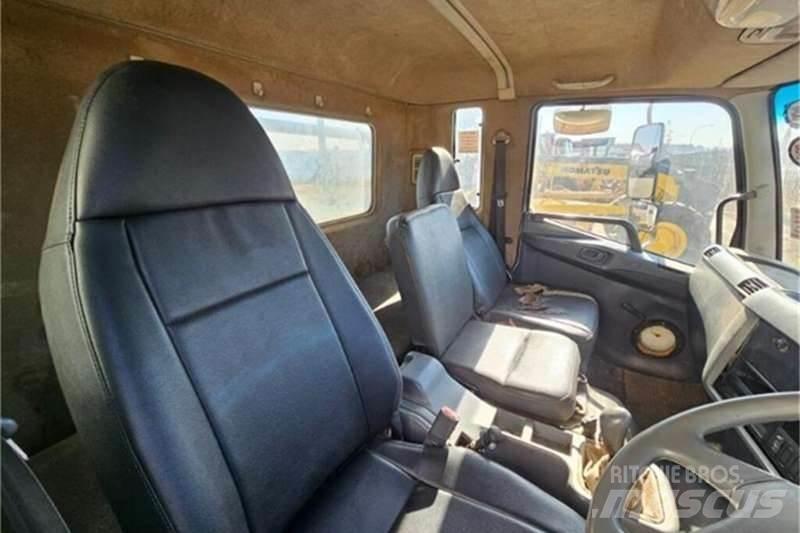 Fuso FUSO Специальные грузовики