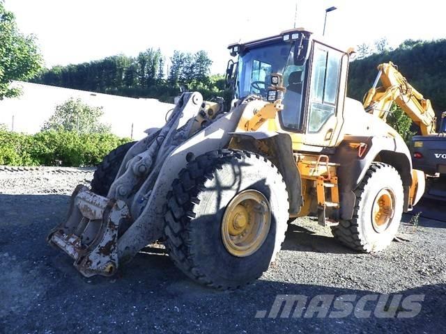 Volvo L 120 H Фронтальные погрузчики