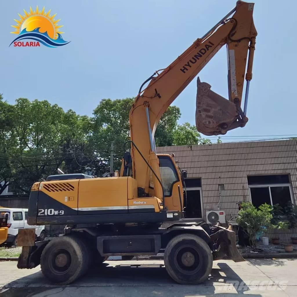 Hyundai r210w-9 Колёсные экскаваторы