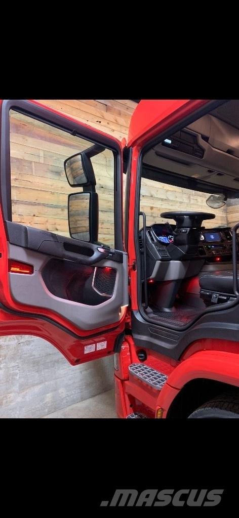 Scania P 280 Грузовики-Фургоны